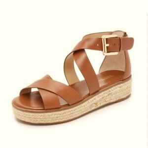 Michael Kors Darby - size 8.5